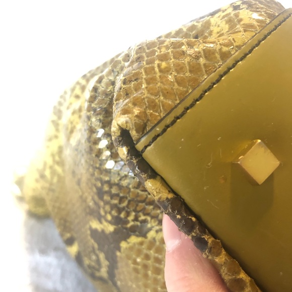 Adrienne Vittadini Python bag - Picture 8 of 14